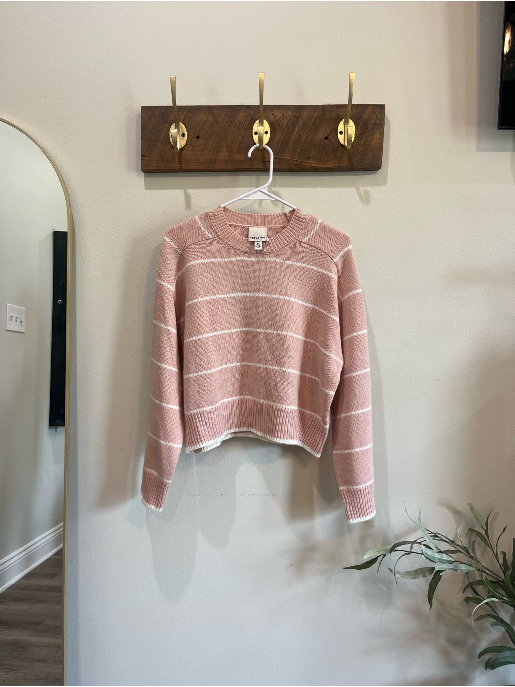 Industry - Striped Crewneck Sweater In Dusty Pink And White Stripes